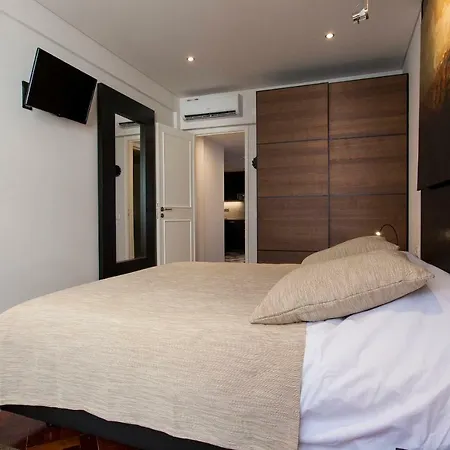 Altido Stylish 1-bed Apt With Stunning View In Santos *